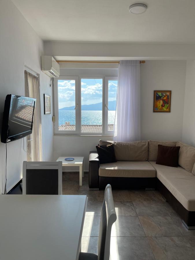 Sunny Bay Apartments Саранда Екстер'єр фото