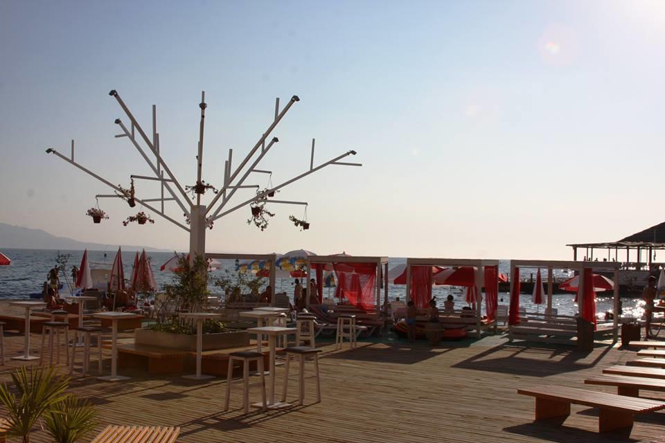 Sunny Bay Apartments Саранда Екстер'єр фото